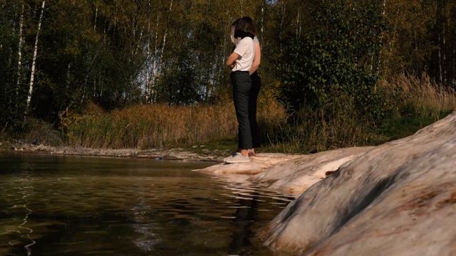 Втроём на мраморное озеро смотреть онлайн