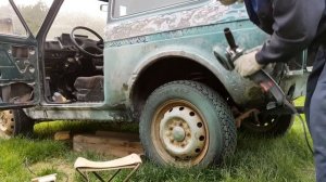 Зачистка ржавчины. НИВА - проект по восстановлению.