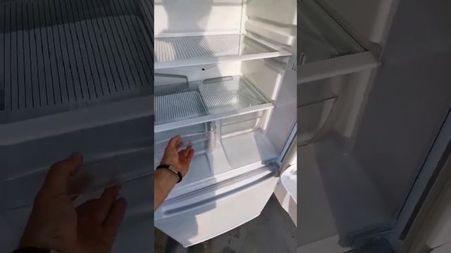 видео обзор Холодильника Indesit SB185.027 смотреть онлайн