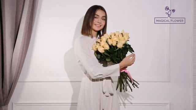 25 кремовых роз 60 см смотреть онлайн