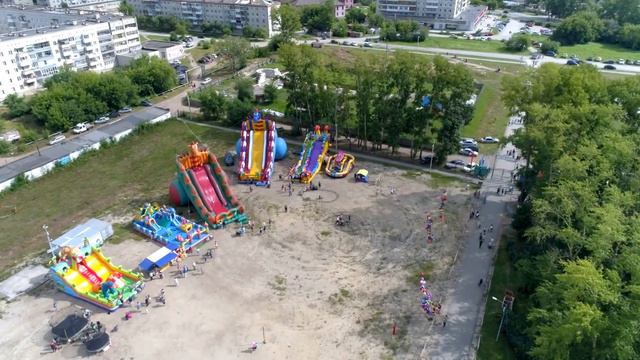 НАШ БОГДАНОВИЧ День города 2017 с коптера.Утро в парке.#Богданович#ДеньГорода смотреть онлайн