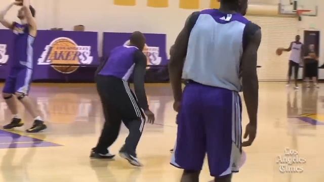 Kobe Bryant 'Muse' Motivational Workout смотреть онлайн
