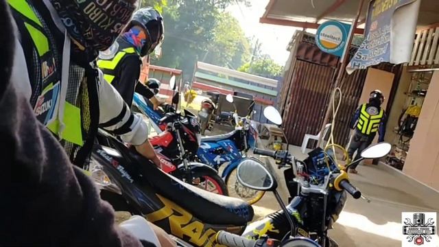 HOYOHOY ADVENTURE "TEAM SUZUKI RAIDER" (SOC) смотреть онлайн