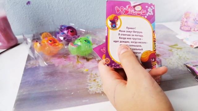 Распаковка игрушек"Kitty club shopping" и "Крутыши" смотреть онлайн