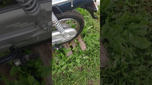 Honda Super Cub AA04 смотреть онлайн