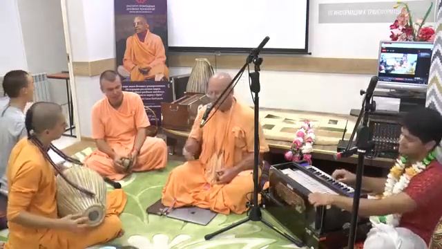 Бхаджа мана Радхе Говинда (BB Govinda Maharaj) смотреть онлайн