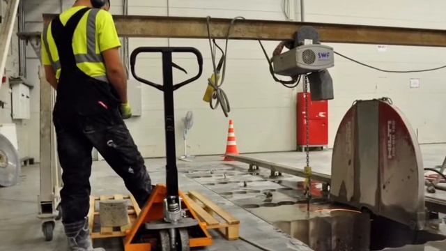 Проемы в Major Auto в Москве. Экспертная алмазная резка и демонтаж бетона | ДАЙМОНДТЕК КОНСТРАКШН смотреть онлайн