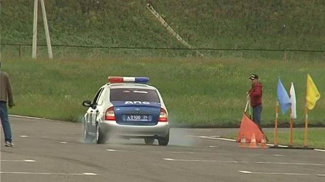 Гонки ГИБДД на красном кольце Красноярск смотреть онлайн