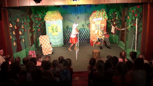 Спектакль "Как лиса медведя обманула", ч.1 смотреть онлайн