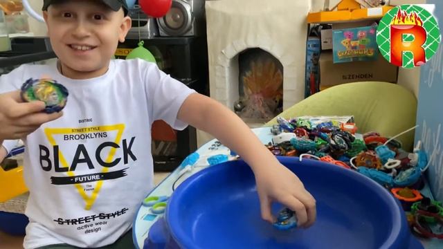 Бейблейд Астрал Сприган сражение и распаковка #astralspriggan #beyblade #beybladeburst