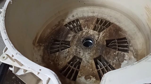 Замена подшипников на стиральной машине Аристон смотреть онлайн