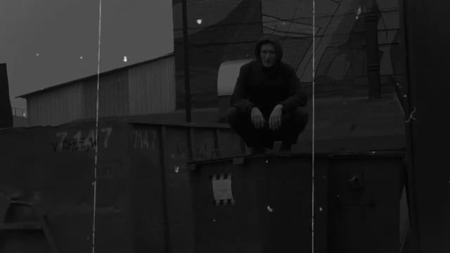 Раритетное видео. Сергей Есенин снимает своего друга , читающего свои стихи! смотреть онлайн