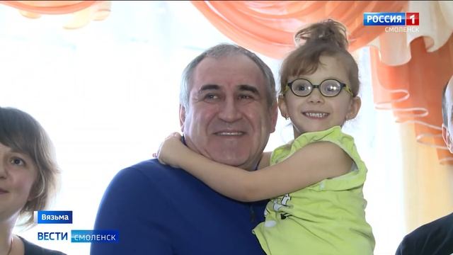 Новогодние пожелания маленьких смолян выполнены смотреть онлайн