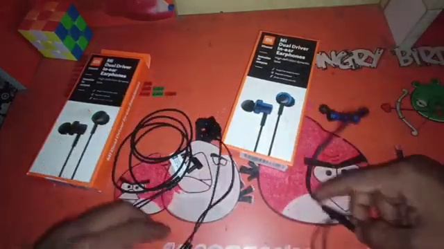 Mi Fake Vs Original Dual driver wired earphone смотреть онлайн