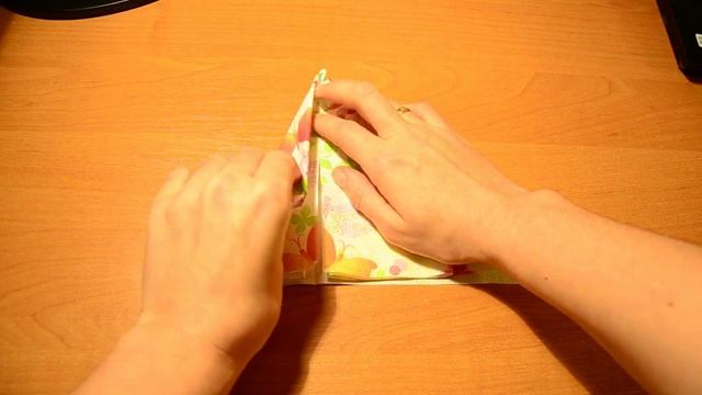 Как КРАСИВО сложить БУМАЖНЫЕ САЛФЕТКИ. Урок № 23 смотреть онлайн