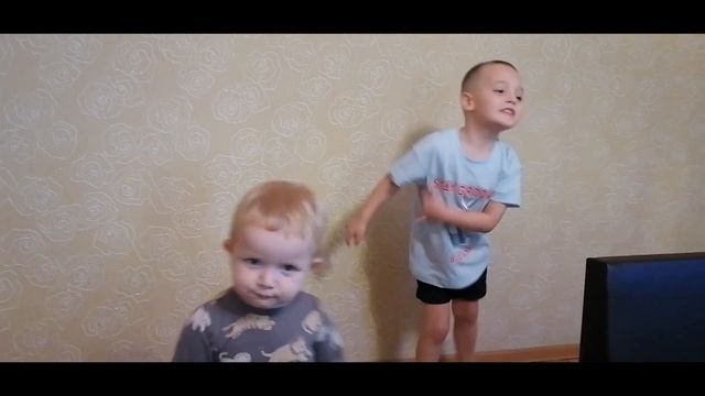 День рождения Артёма Самый лучший праздник Торт майнкрафт и много подарков смотреть онлайн