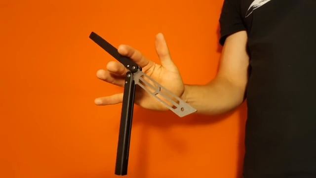 Butterfly Knife Tricks for Beginners #9.9 (Mod Twirl) смотреть онлайн