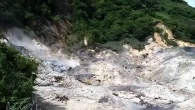 St. Lucia Soufriere volcano смотреть онлайн