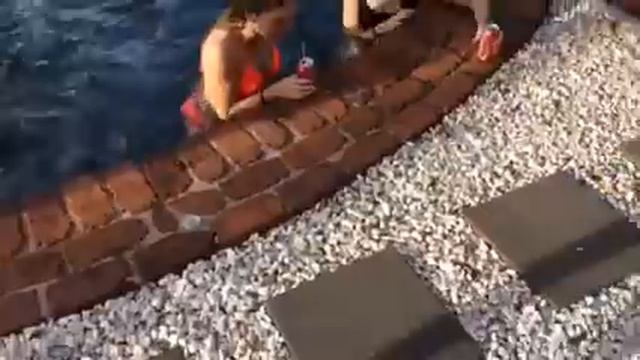 14th birthday vlog//glow in the dark pool party//bowling// SUBSCRIBE GIVEAWAY FOR 500 смотреть онлайн