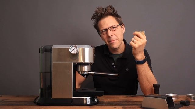 Delonghi Dedica - How (Pressurized) Crema is Made смотреть онлайн