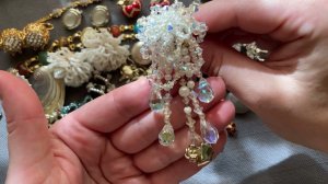 52. Ура, товарищи Пазл сложился! Распаковка лота с винтажными клипсами. Часть 2