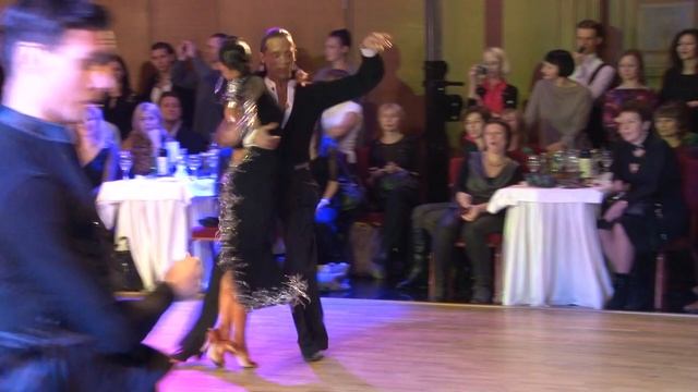 Айдаев Руслан - Кожаринова Валерия, 1/2 Samba смотреть онлайн