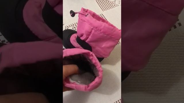 Не промокающие зимние сапоги Kamik ( камик) .Какие сапоги не покупать ребёнку на зиму!