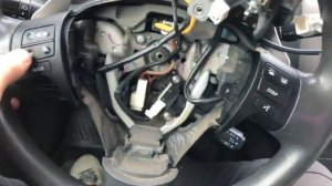 Установка мультируля на Toyota Corolla 140