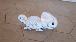робот хамелеон. купили ребенку робота хамелеона