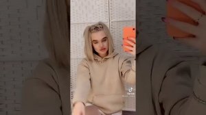 Причёска на каре ??