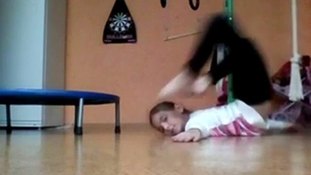 Супер разминка прыжки разминка спины и супер трюки на конате смотреть онлайн