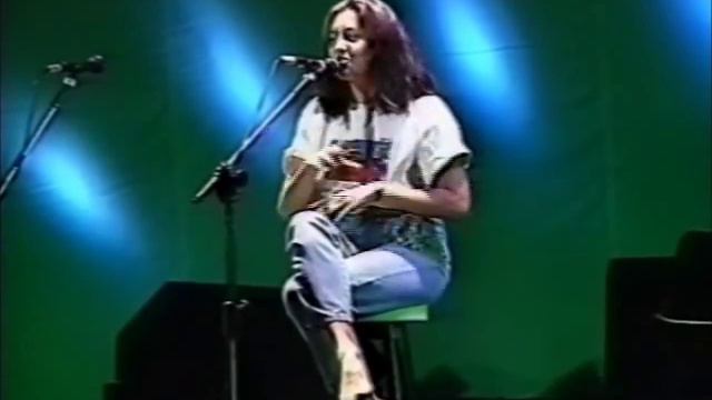 Cássia Kiss declama Manoel de Barros-c/ Marcus Viana ao piano- Pantanal Alerta Brasil- Anhembi-1990 смотреть онлайн