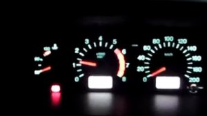 Заводим ВАЗ 2115 в мороз.MP4