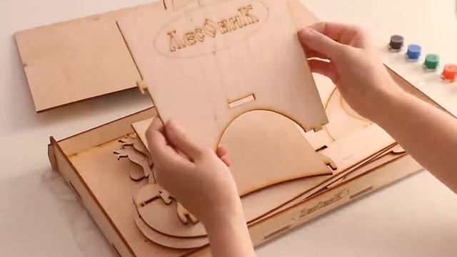Сборная деревянная модель "Сани Лебеди" от Лесовик смотреть онлайн