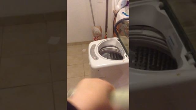 Fairy Jewels Sensory Bottle смотреть онлайн