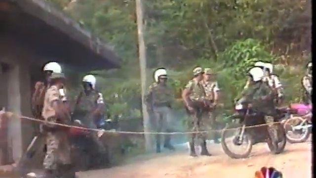 Pablo Escobar Escaped from Prison ☆ 1992 News Clip смотреть онлайн