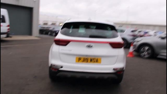 Kia | Sportage | 1.6 GDi ISG Edition 25 5dr | White | PJ19 WOA смотреть онлайн