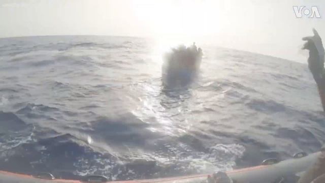29 People Rescued Off Libyan Coast смотреть онлайн
