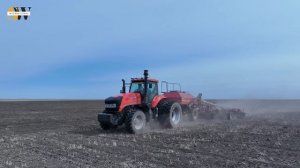 Рамный трактор KAT 3004-A1 работает с посевным комплексом в Павлодарской области, КХ Муталяп