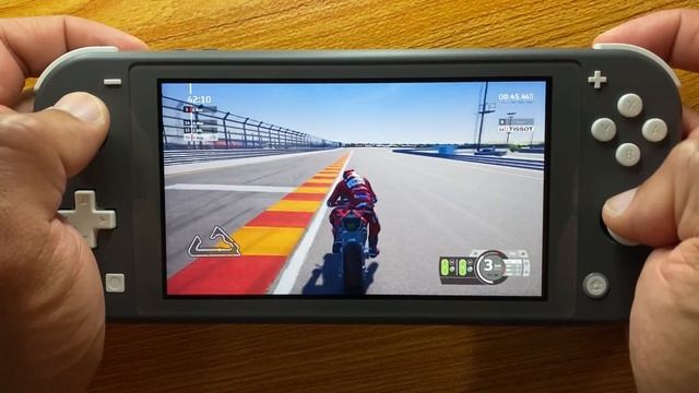 MotoGP 23 Nintendo Switch Lite Gameplay смотреть онлайн