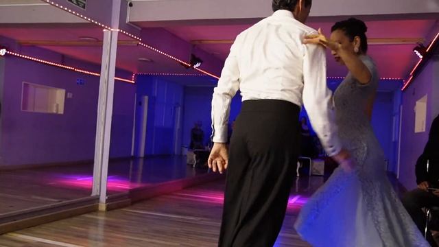 John Galindo & Marisol Rivas - Milonga La Mary Tango club, Abril 2023 смотреть онлайн