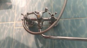 Что делать, если болтается ручка крана на смесителе