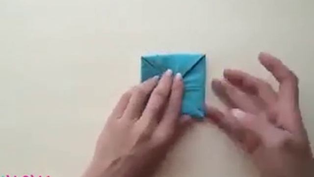 Делаем конфетницу сами из бумаги!! смотреть онлайн