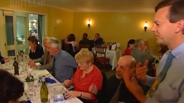 Britain's World famous Pudding club смотреть онлайн