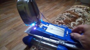 Автоматическое закрытие контейнера для прикормки кораблика для рыбалки