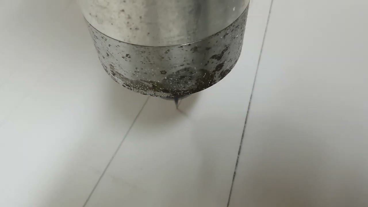 Режем фюзеляж самолета на ЧПУ станке смотреть онлайн