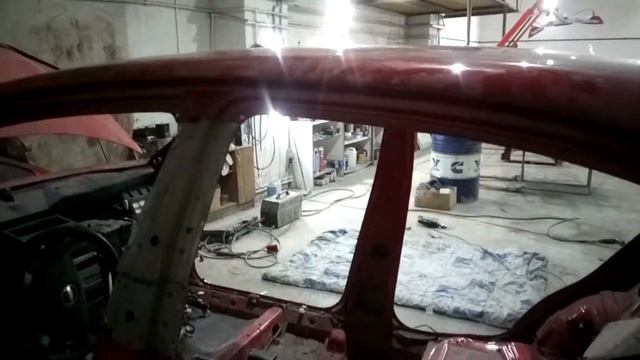 Замена крыши на красном. Арматурщина, кузовня. смотреть онлайн