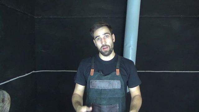 Чем зачистить сварочный шов в углу? Круги для болгарки. смотреть онлайн