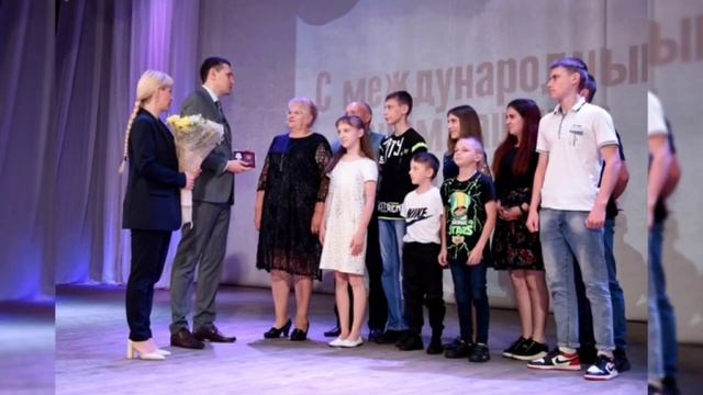 Мастер-класс ко Дню отца в России «Моему папе» смотреть онлайн