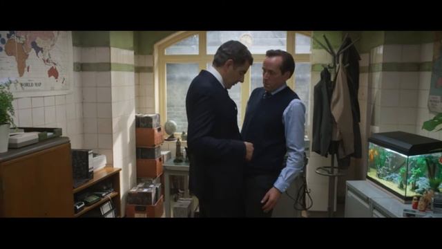 Джонни Инглиш - Несработавший приём смотреть онлайн